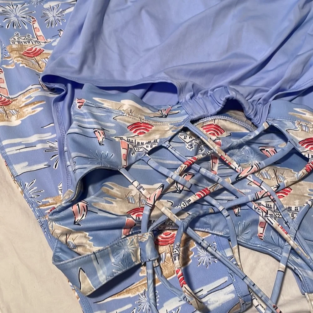 Blue Patterned Women's Activewear Set - Picture 5 of 6